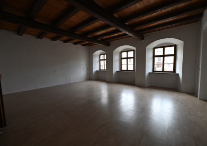 lokal na wynajem - Złotoryja, Plac Niepodległości